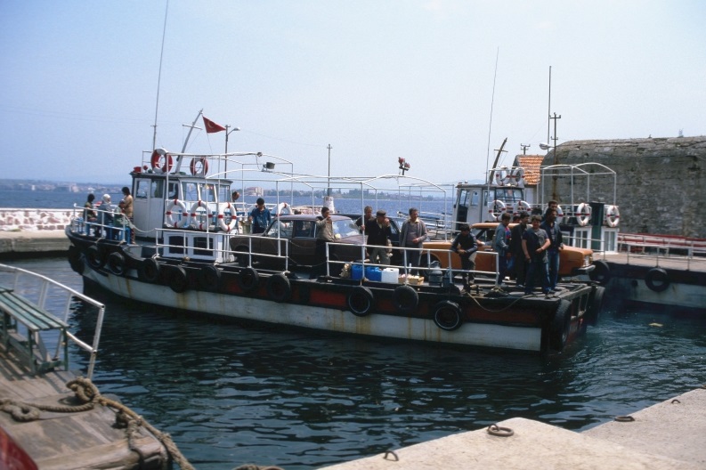 "F&auml;hrhafen" bei den Dardanellen